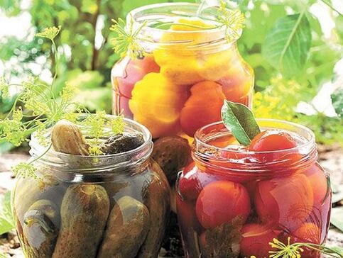 pickled cucumbers and tomatoes to eliminate parasites